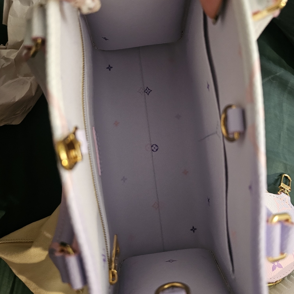 Louis Vuitton Sunrise Pastel OTG PM BNIB - Picture 9 of 13